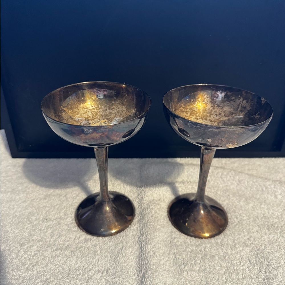 International silver co Pair of Silver Champagne Coupes